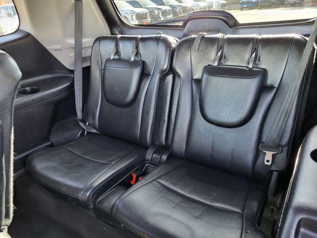 used 2013 Toyota Highlander car, priced at $10,491