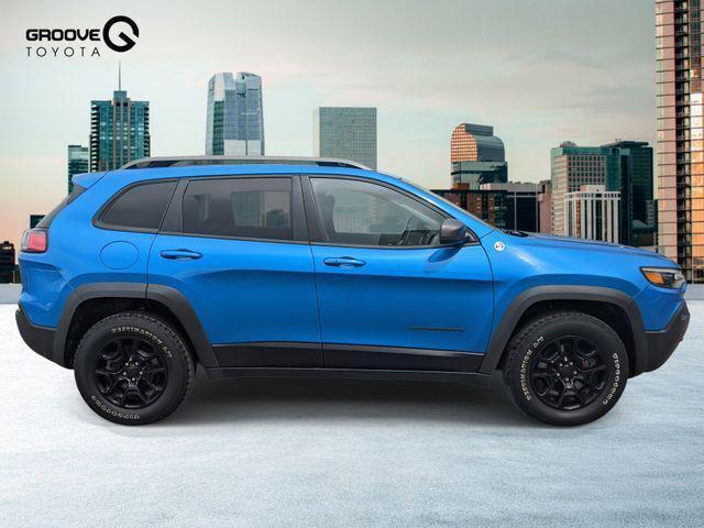 used 2019 Jeep Cherokee car, priced at $22,398
