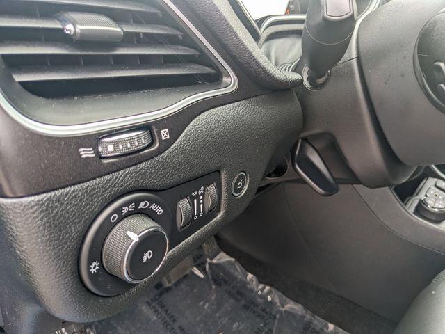 used 2019 Jeep Cherokee car, priced at $22,398
