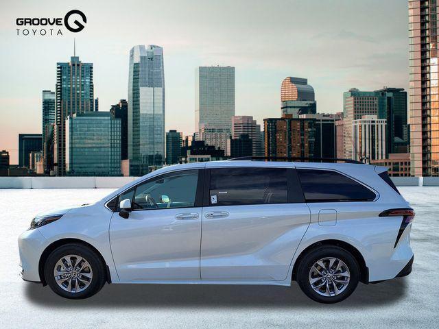 new 2025 Toyota Sienna car, priced at $47,313