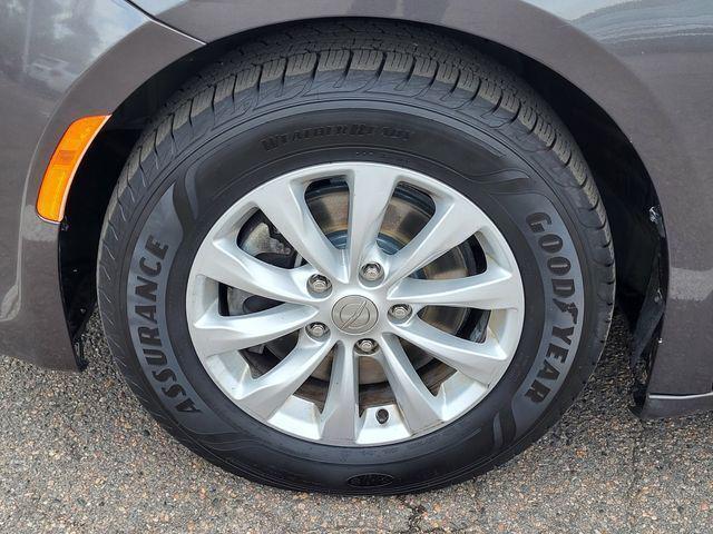 used 2017 Chrysler Pacifica car, priced at $7,995