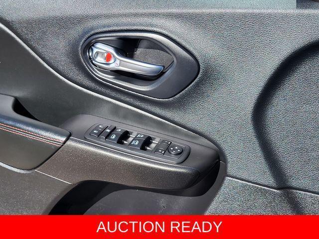used 2020 Jeep Cherokee car, priced at $12,491