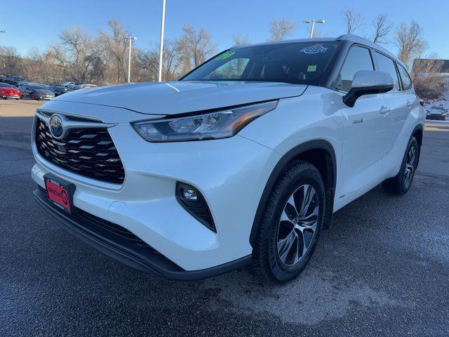 used 2020 Toyota Highlander Hybrid car, priced at $38,491