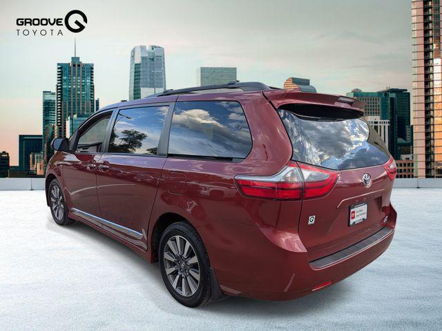 used 2020 Toyota Sienna car, priced at $35,846
