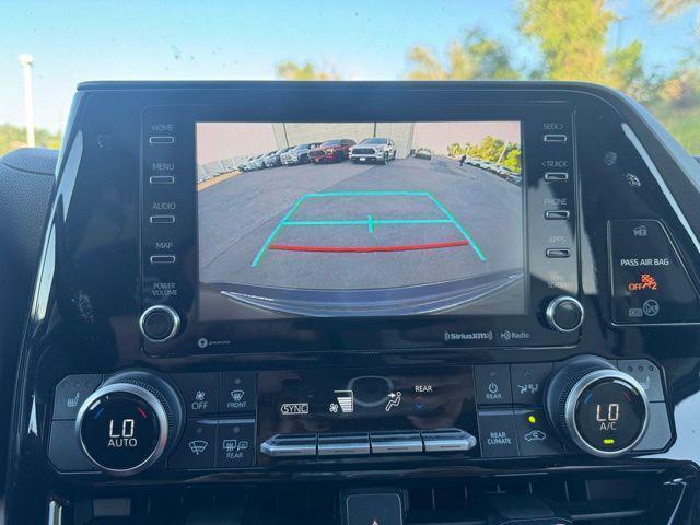 used 2021 Toyota Highlander car, priced at $31,558