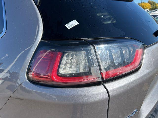 used 2019 Jeep Cherokee car, priced at $13,477