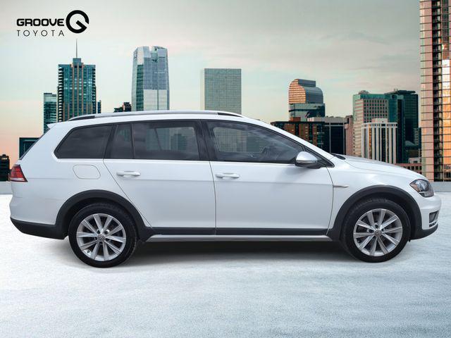 used 2019 Volkswagen Golf Alltrack car, priced at $21,995