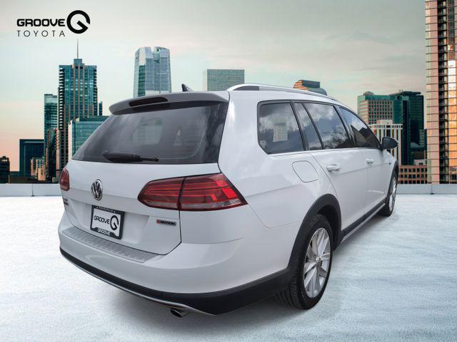 used 2019 Volkswagen Golf Alltrack car, priced at $21,995
