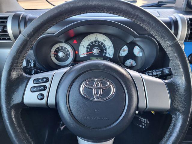 used 2007 Toyota FJ Cruiser car, priced at $14,022