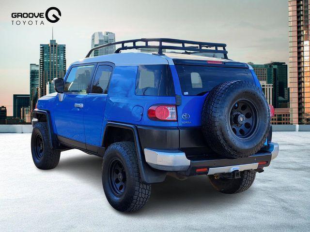 used 2007 Toyota FJ Cruiser car, priced at $14,022