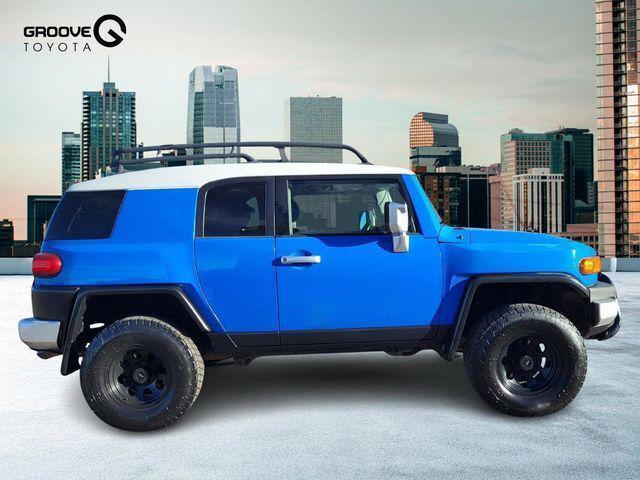 used 2007 Toyota FJ Cruiser car, priced at $14,022