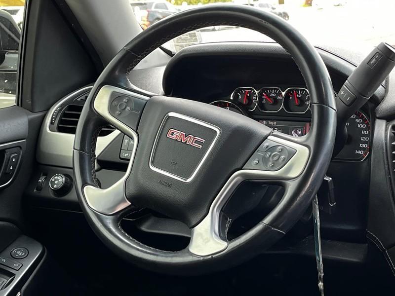 used 2015 GMC Yukon car, priced at $17,988