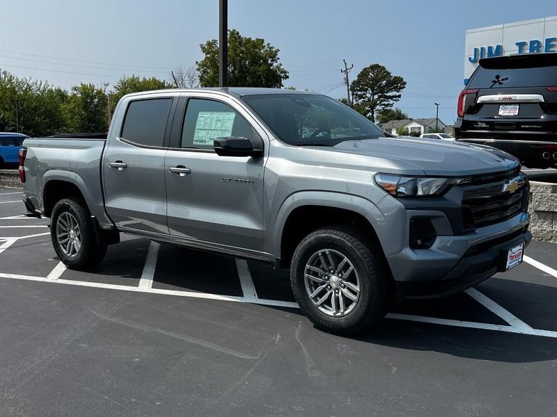 new 2024 Chevrolet Colorado car, priced at $35,132