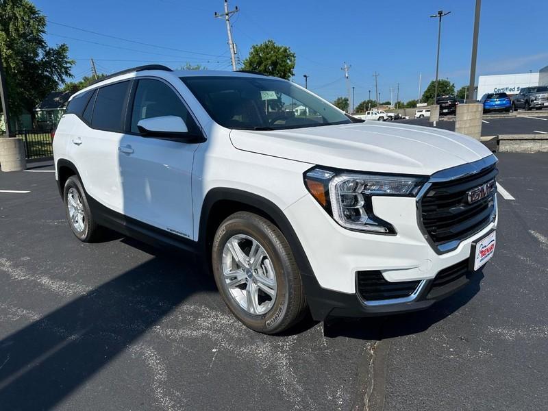 new 2024 GMC Terrain car, priced at $26,933