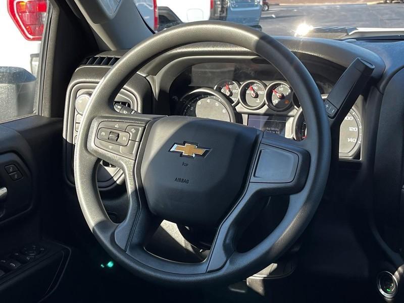 new 2025 Chevrolet Silverado 2500 car, priced at $53,459