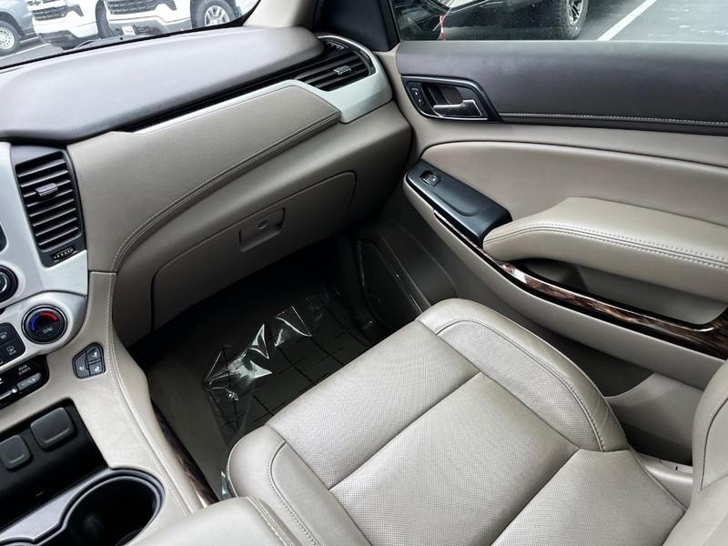 used 2019 GMC Yukon car, priced at $40,878