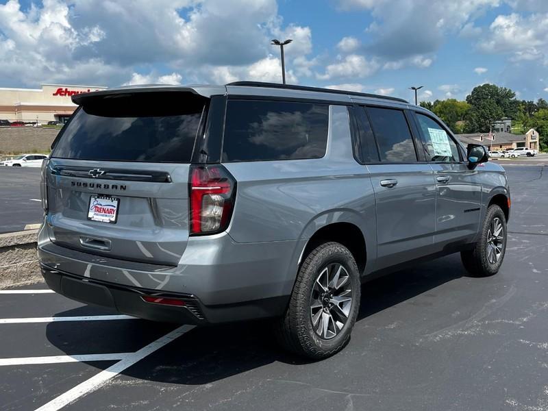 new 2024 Chevrolet Suburban car, priced at $72,500