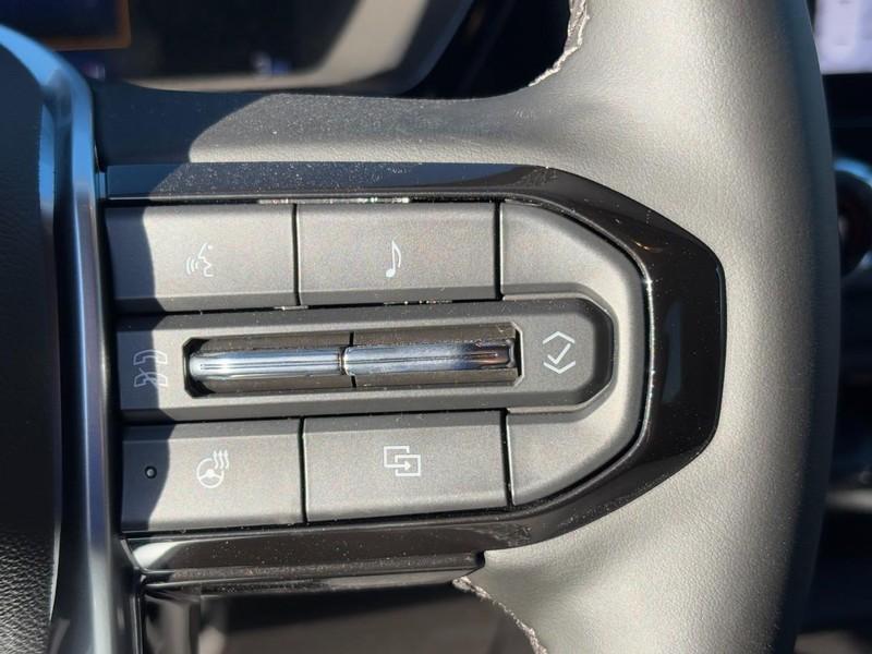 new 2025 Chevrolet Colorado car, priced at $40,605