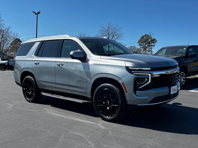 new 2025 Chevrolet Tahoe car, priced at $61,820