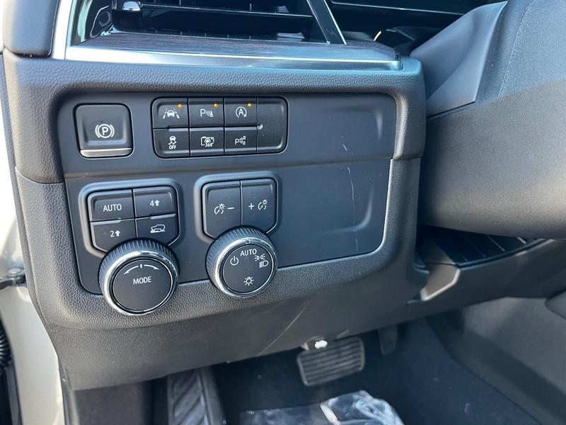 new 2025 Chevrolet Tahoe car, priced at $61,820