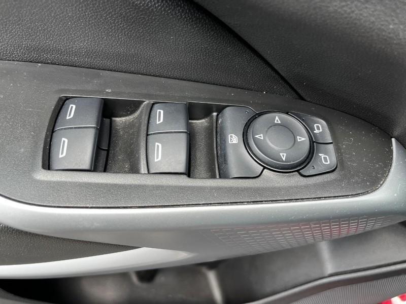 used 2025 Chevrolet Trax car, priced at $21,372