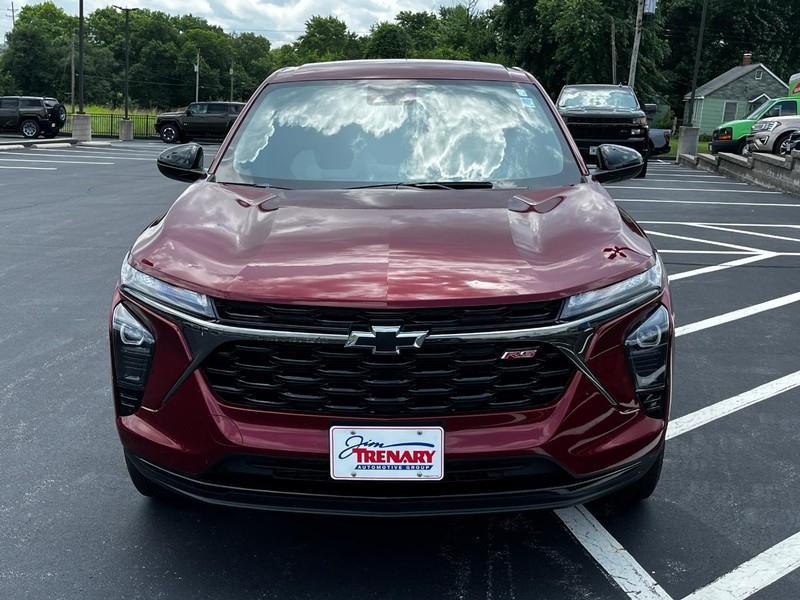 used 2025 Chevrolet Trax car, priced at $21,372