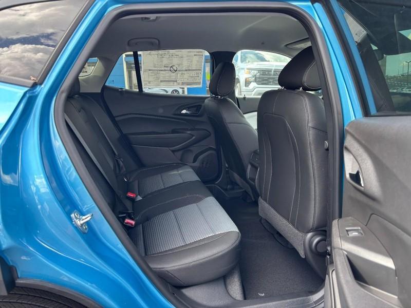 new 2025 Chevrolet Trax car, priced at $24,895