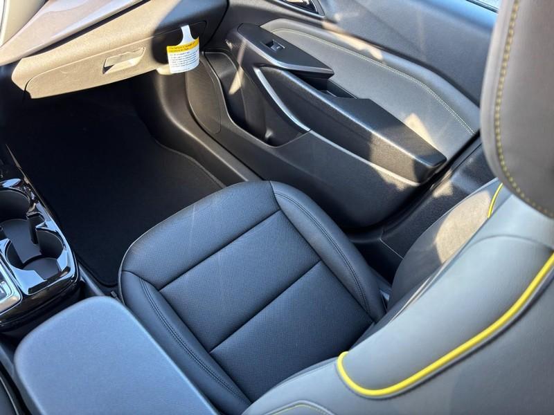 new 2026 Chevrolet Trax car, priced at $26,015