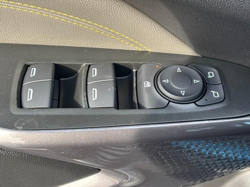 new 2026 Chevrolet Trax car, priced at $26,910