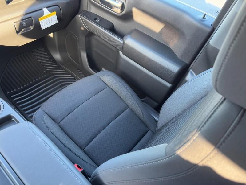 new 2026 Chevrolet Silverado 1500 car, priced at $39,095