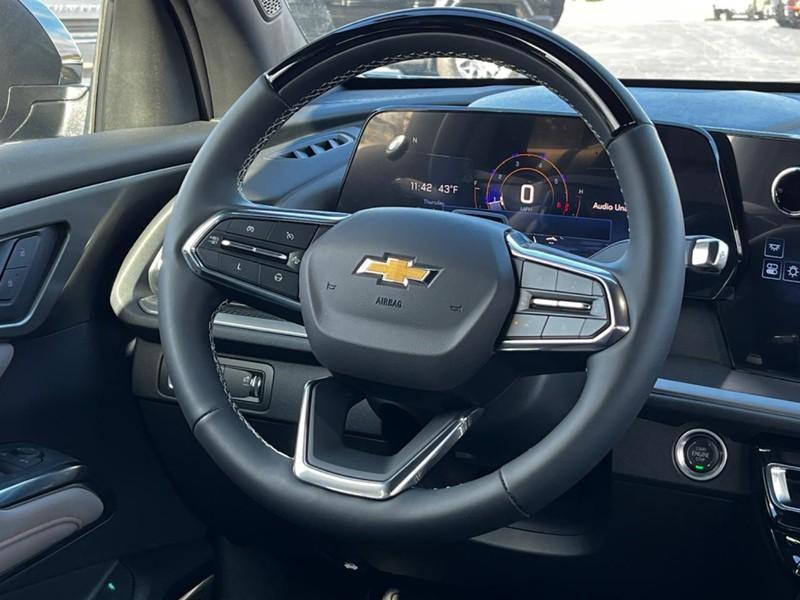 new 2024 Chevrolet Traverse car, priced at $42,175