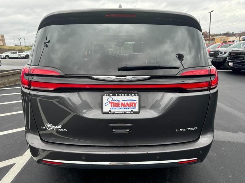 used 2022 Chrysler Pacifica car, priced at $26,959