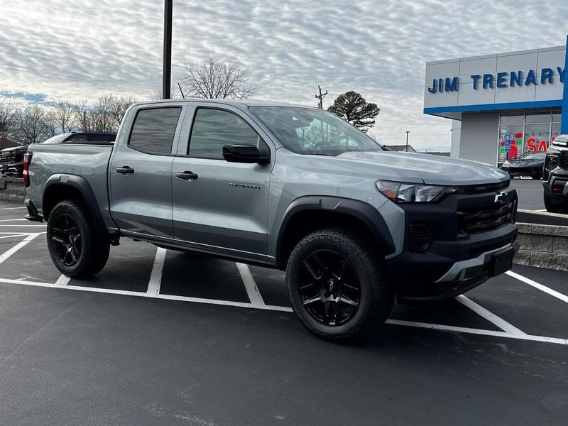 new 2024 Chevrolet Colorado car, priced at $40,977