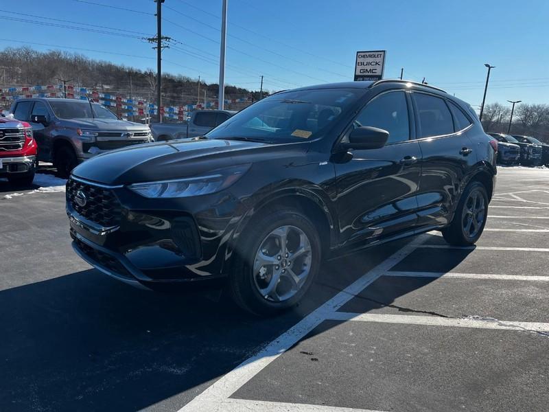 used 2024 Ford Escape car