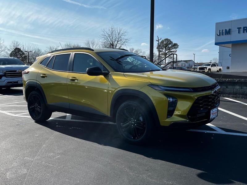 new 2025 Chevrolet Trax car, priced at $25,860