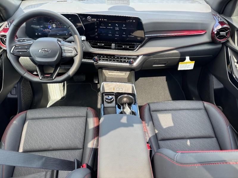 new 2026 Chevrolet Equinox car, priced at $36,290