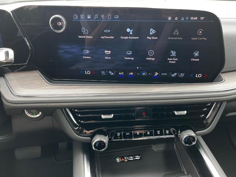 new 2025 Chevrolet Suburban car, priced at $79,070