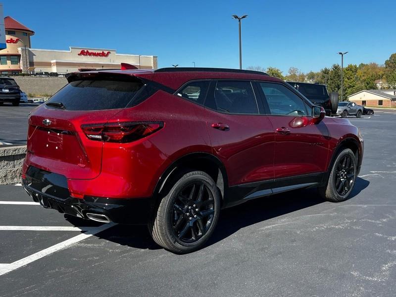 new 2025 Chevrolet Blazer car, priced at $45,690