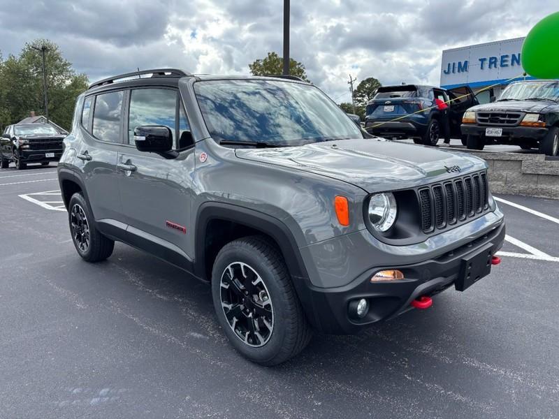 used 2023 Jeep Renegade car, priced at $22,755