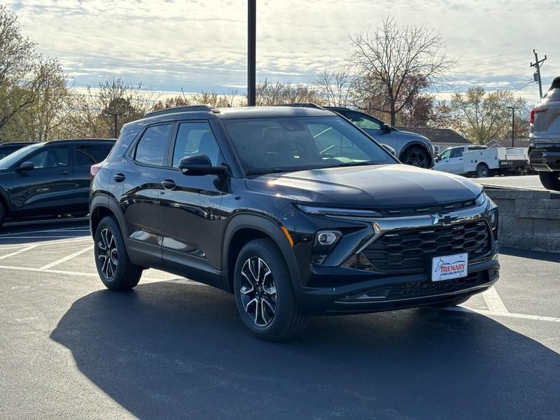 new 2026 Chevrolet TrailBlazer car, priced at $30,080