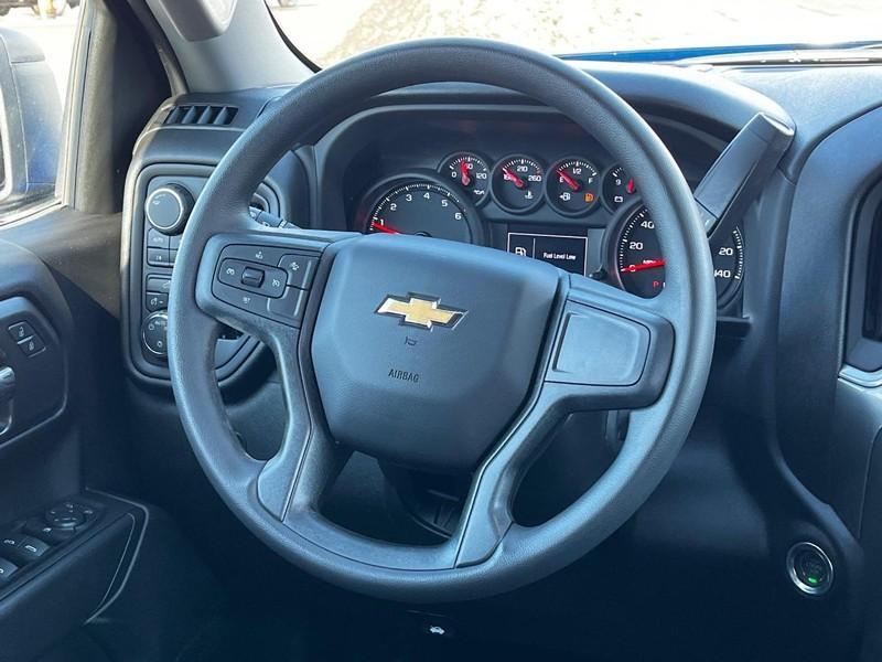 new 2025 Chevrolet Silverado 1500 car, priced at $40,310