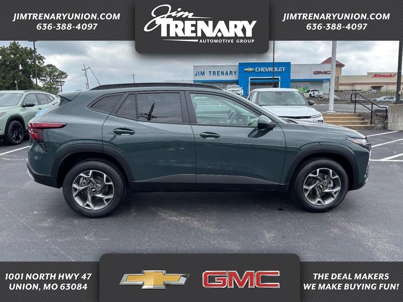 new 2025 Chevrolet Trax car, priced at $24,845