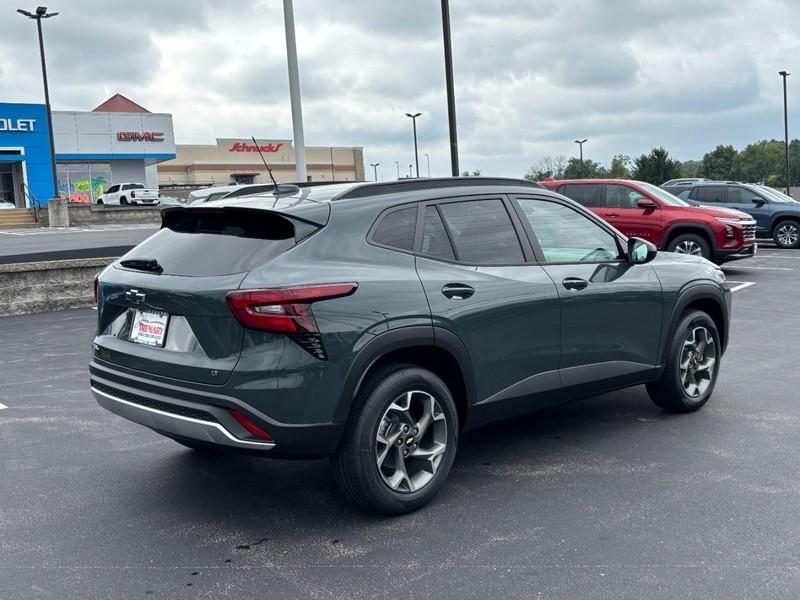 new 2025 Chevrolet Trax car, priced at $24,845