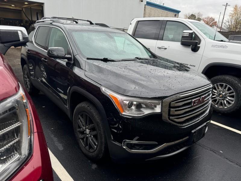 used 2019 GMC Acadia car