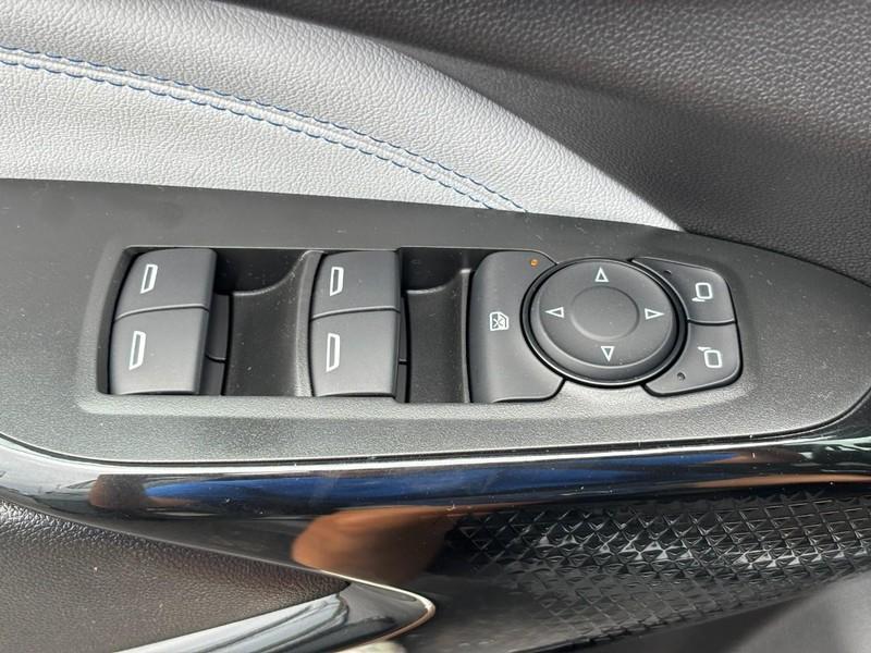 new 2025 Chevrolet Trax car, priced at $25,395