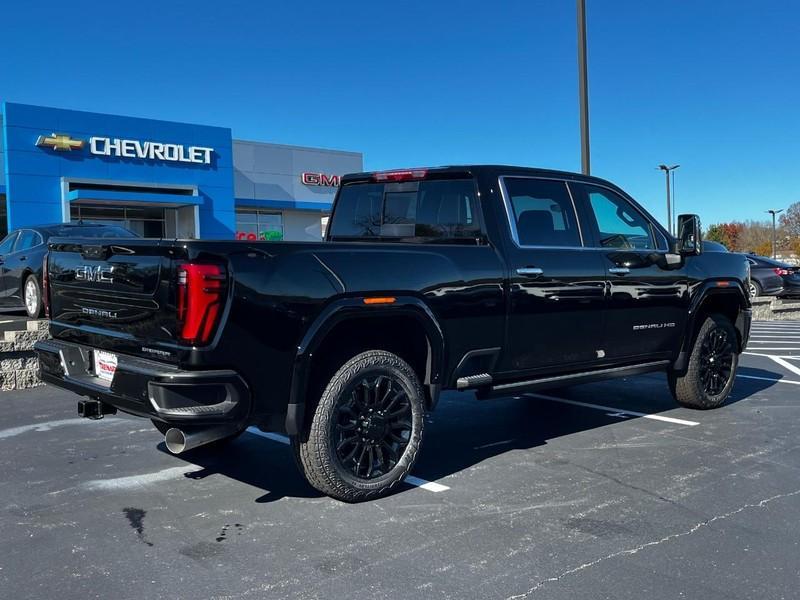 new 2025 GMC Sierra 2500 car, priced at $100,545