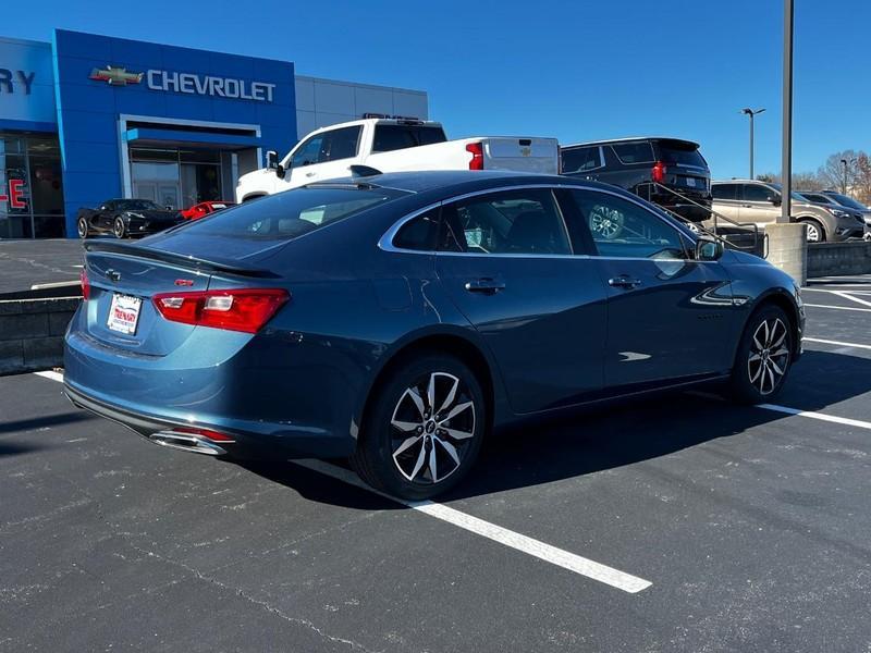 new 2025 Chevrolet Malibu car, priced at $25,986