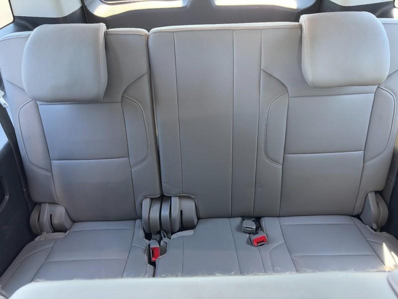 used 2020 Chevrolet Suburban car, priced at $24,987
