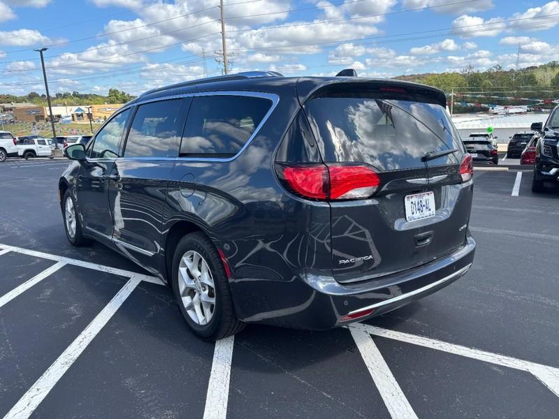 used 2020 Chrysler Pacifica car, priced at $19,547