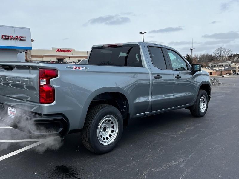 new 2025 Chevrolet Silverado 1500 car, priced at $39,067